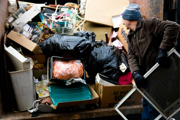 Best Mattress Removal Service  in Central Islip, NY